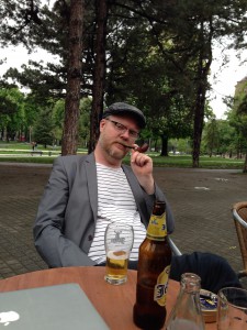 My friend Petter was a deerhunter during our stay, stalking the local famous beer Jelen (’deer’). Here in Tašmajdan park.